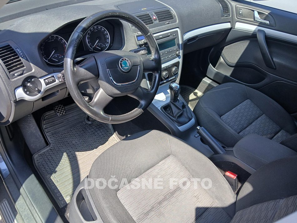 Škoda Octavia II 1.6 TDi Ambition