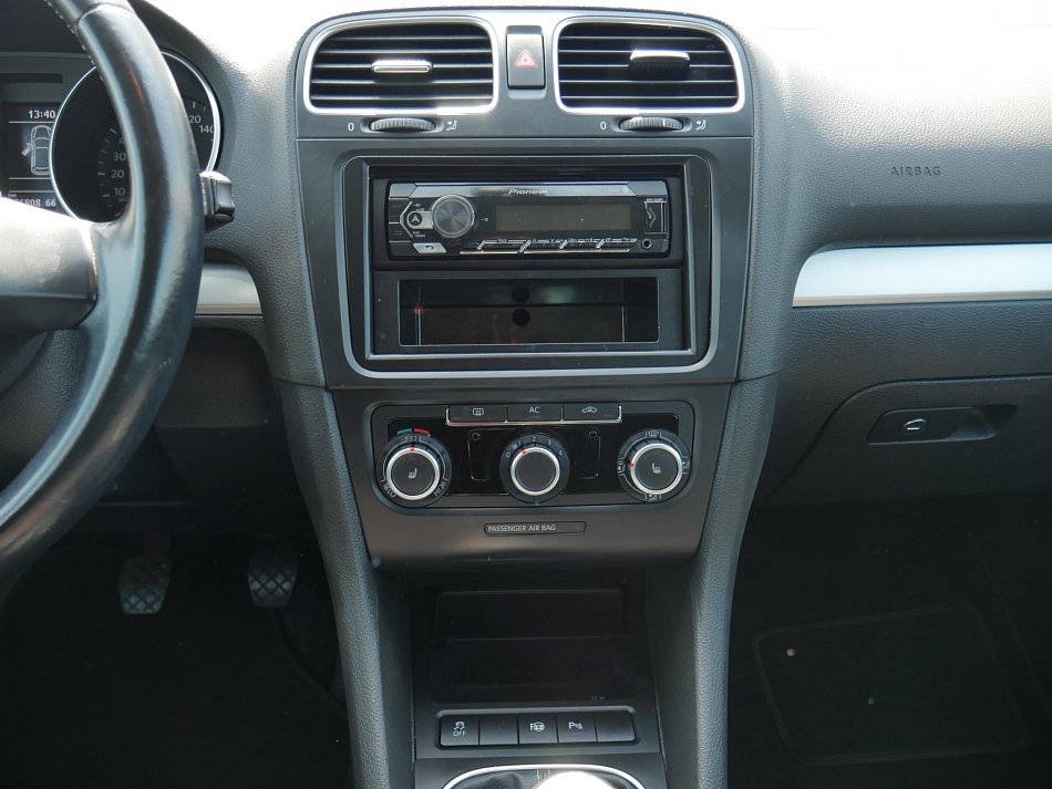 Volkswagen Golf 1.4TSI 
