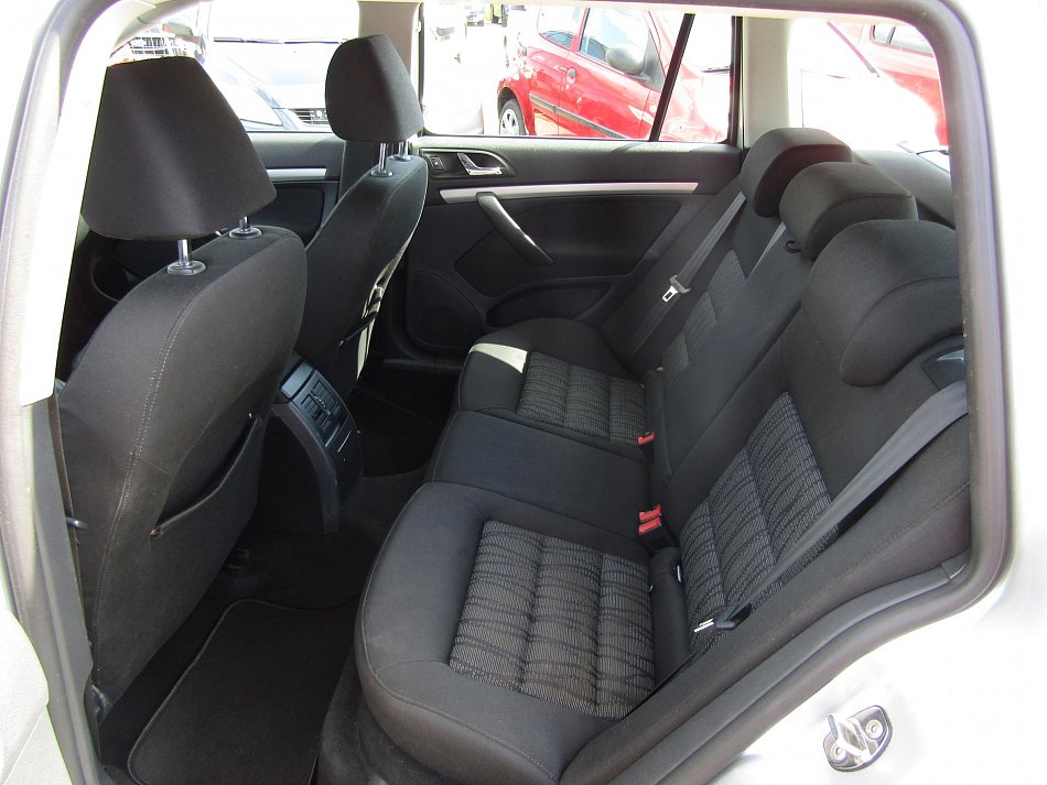 Škoda Octavia II 1.4 TSi Elegance