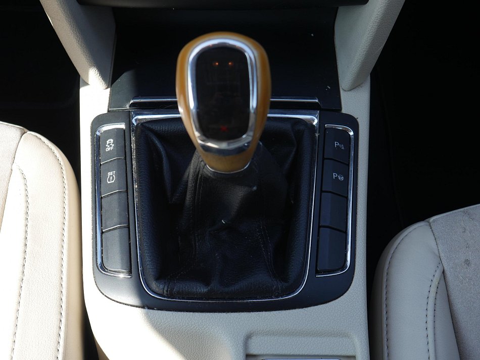 Škoda Superb II 2.0 TDi Elegance