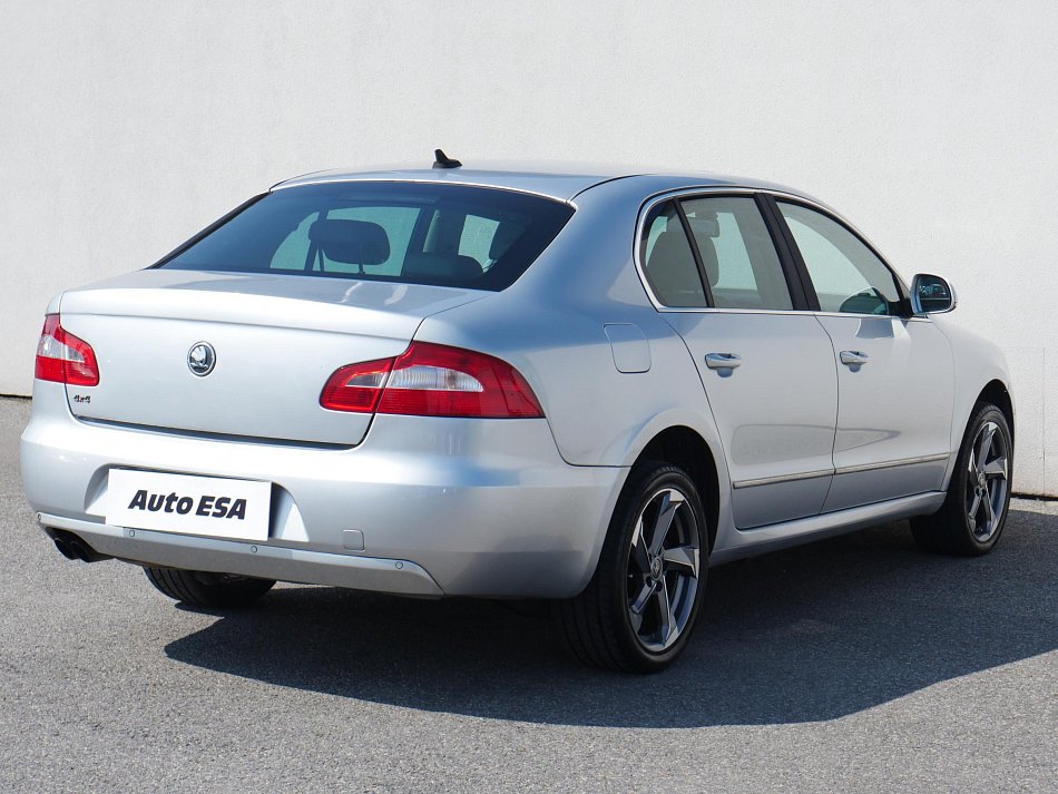 Škoda Superb II 2.0 TDi Elegance