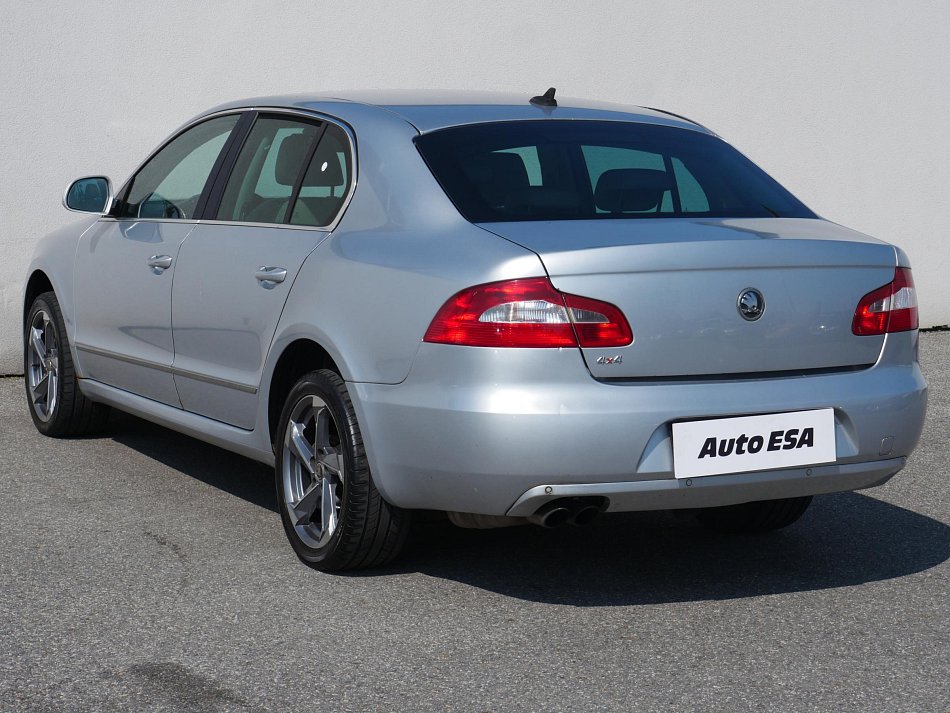 Škoda Superb II 2.0 TDi Elegance