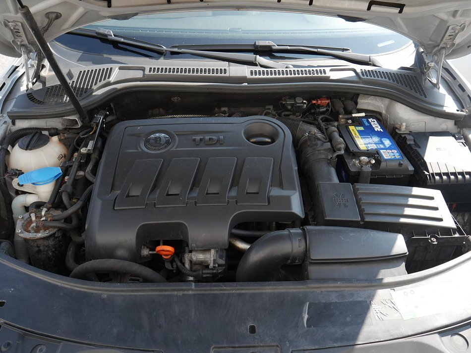 Škoda Superb II 2.0 TDi Elegance