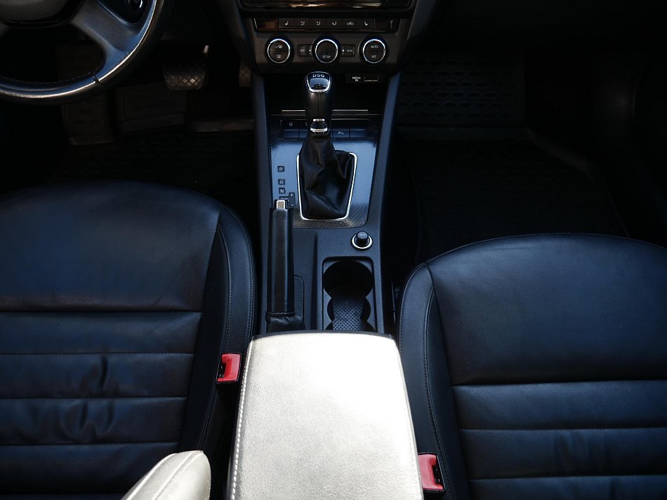 Škoda Octavia III 1.6 TDi Elegance