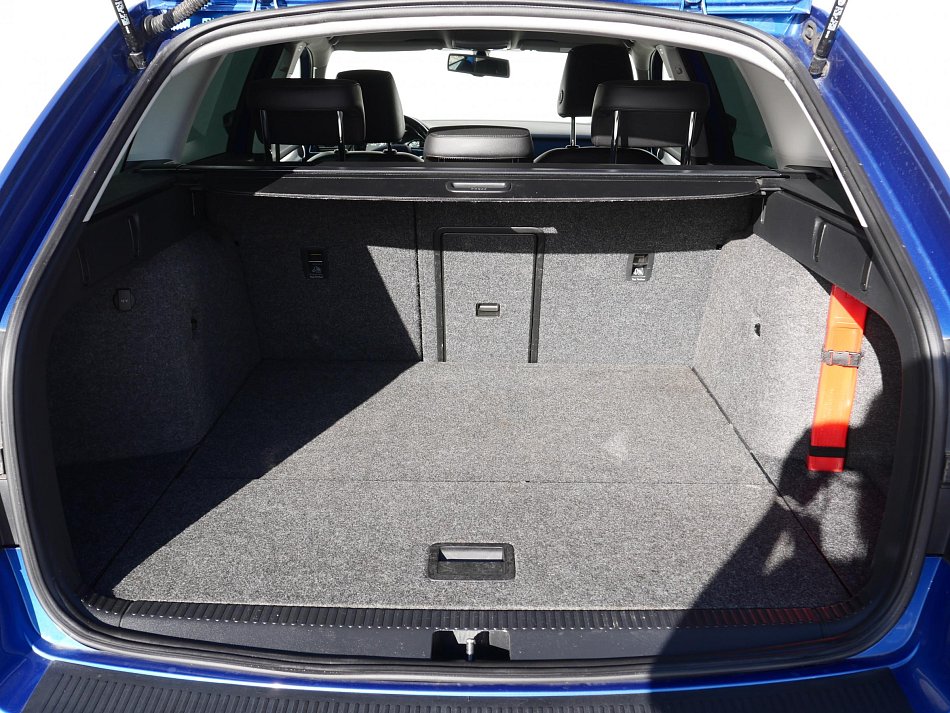 Škoda Octavia III 1.6 TDi Elegance