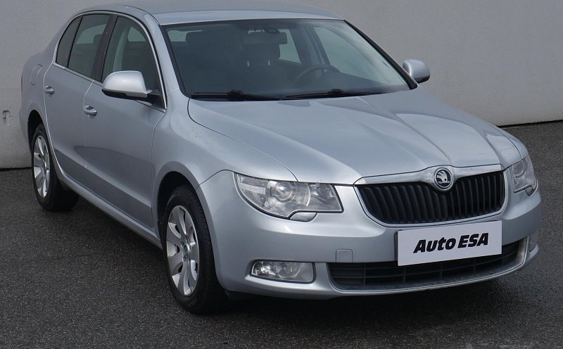 Škoda Superb II 2.0 TDi Ambition