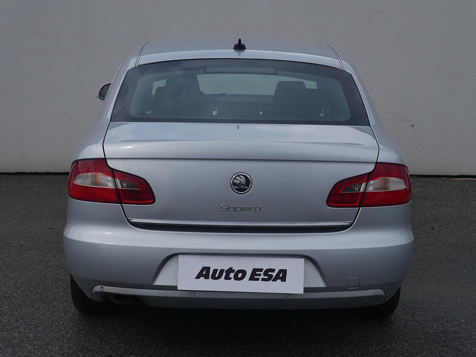 Škoda Superb II 2.0 TDi Ambition