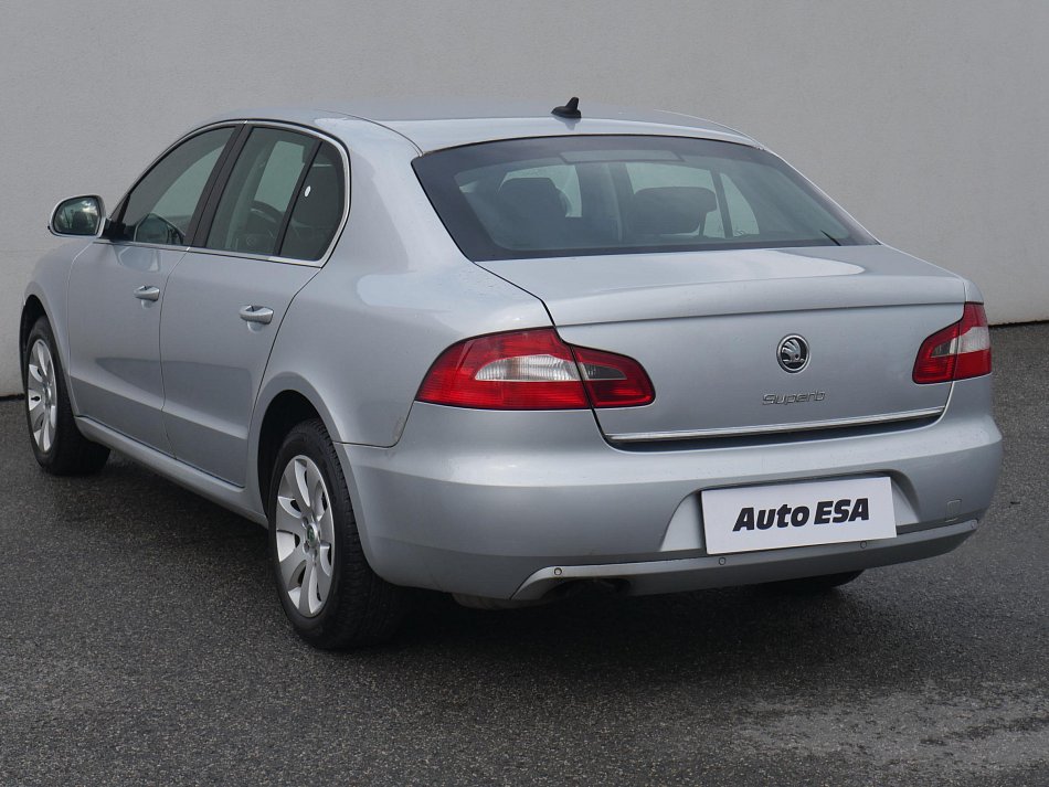 Škoda Superb II 2.0 TDi Ambition