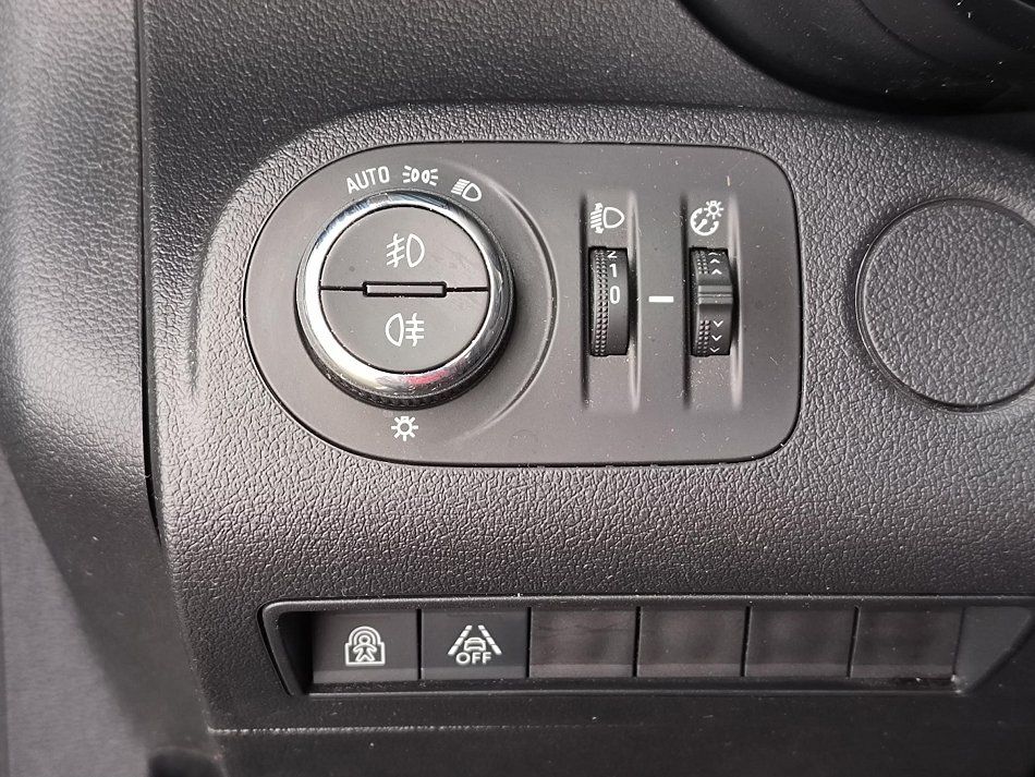 Opel Combo 1.5CDTi Elegance