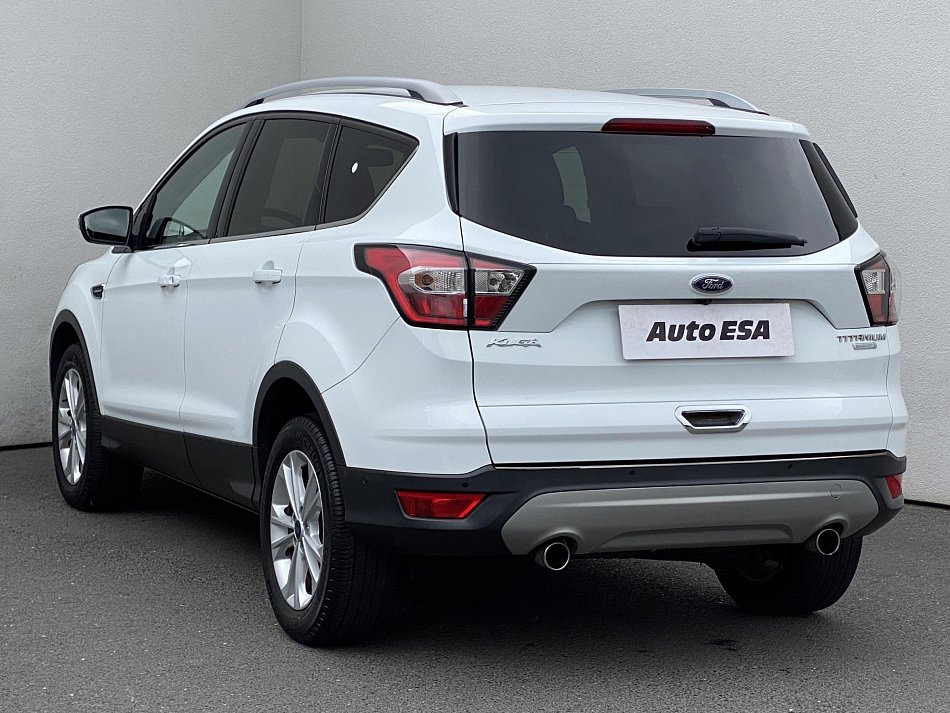 Ford Kuga 1.5 EB Titanium