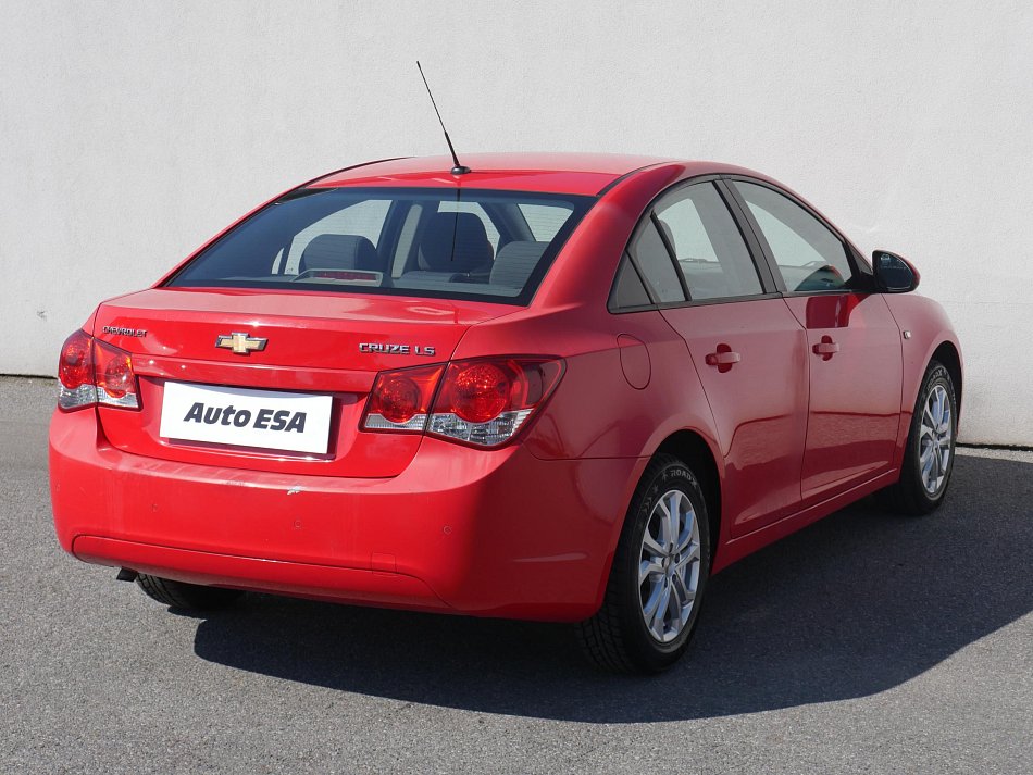 Chevrolet Cruze 1.6i 