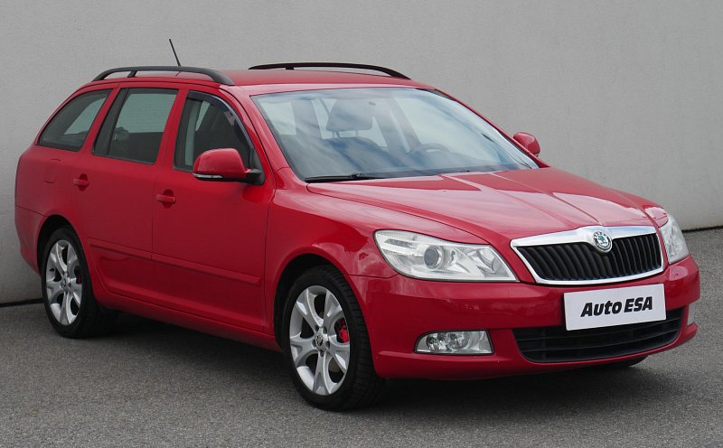 Škoda Octavia II 2.0 TDi Elegance
