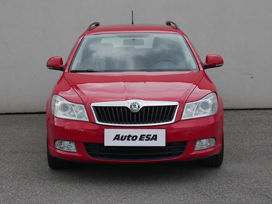Škoda Octavia II 2.0 TDi Elegance