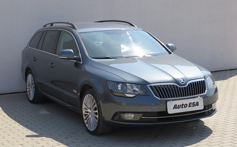 Škoda Superb II 2.0TDi Ambition 4x4