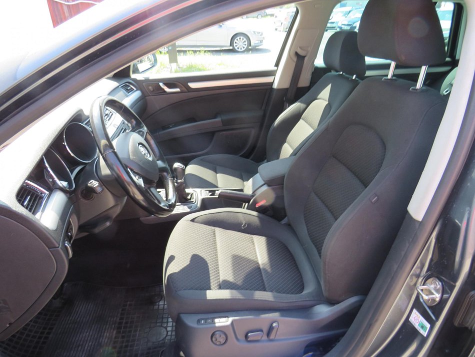 Škoda Superb II 2.0TDi Ambition 4x4