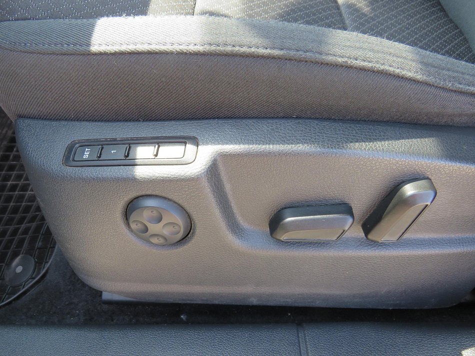 Škoda Superb II 2.0TDi Ambition 4x4