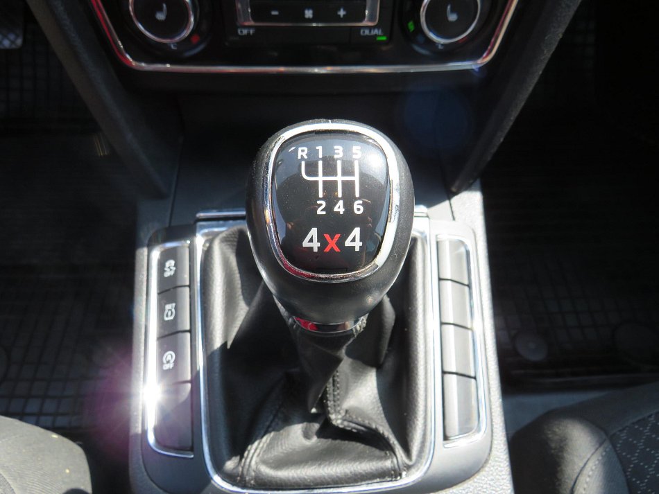 Škoda Superb II 2.0TDi Ambition 4x4