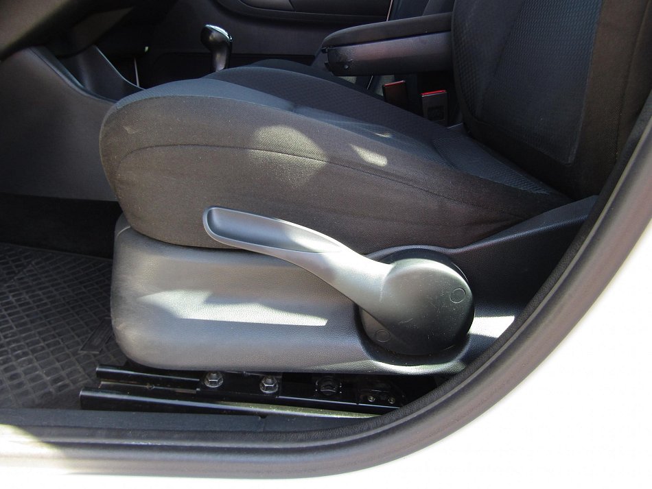 Škoda Fabia II 1.6 TDi Elegance