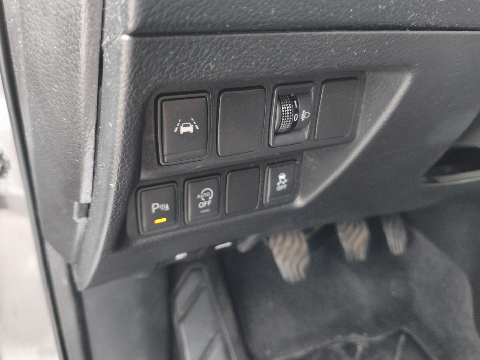 Nissan Qashqai 1.6 DCi N-Connecta