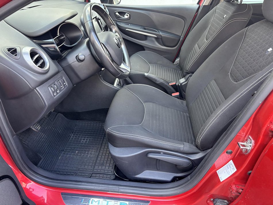 Renault Clio 0.9i 