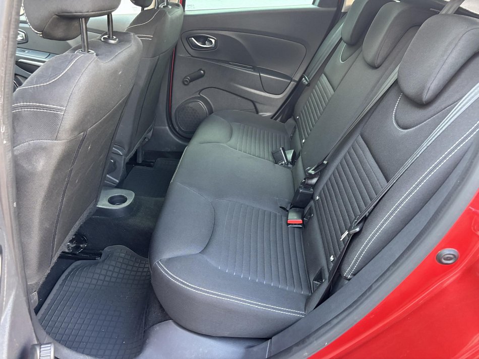Renault Clio 0.9i 