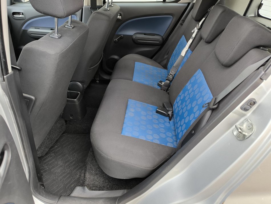 Suzuki Splash 1.0 i 