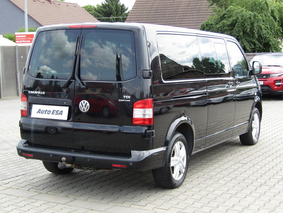 Volkswagen Caravelle 2.5TDi  L2 8míst