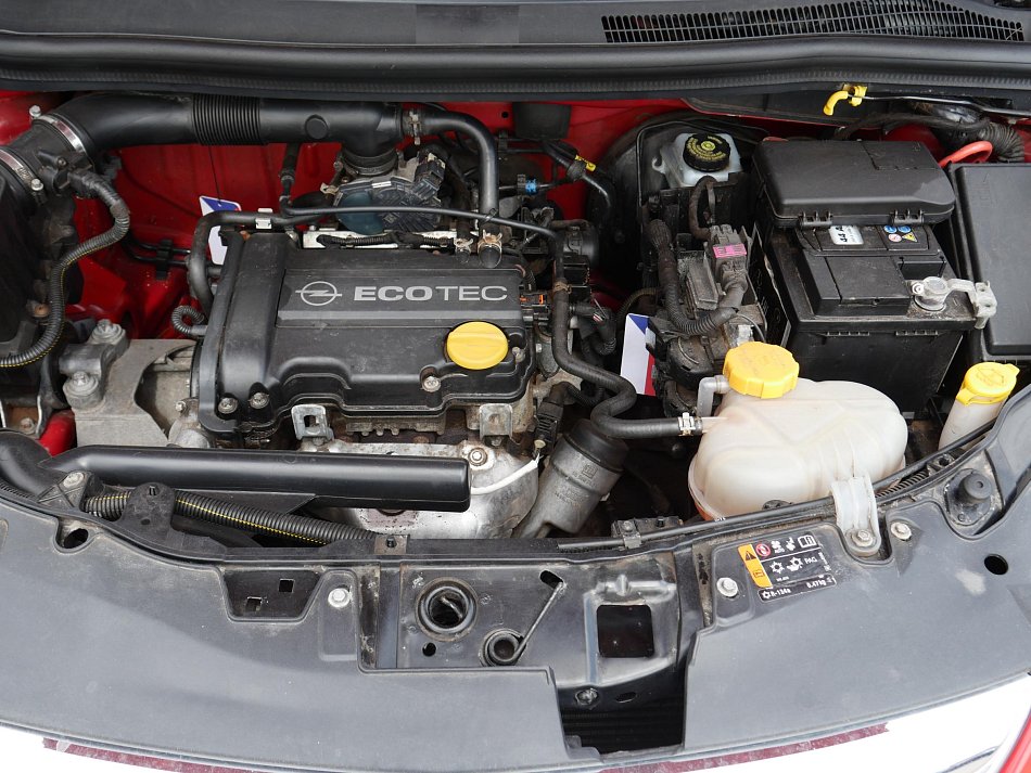Opel Corsa 1.0i 