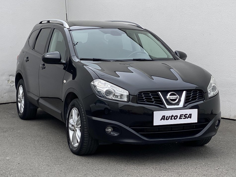 Nissan Qashqai 1.6 dCi Tekna 7míst