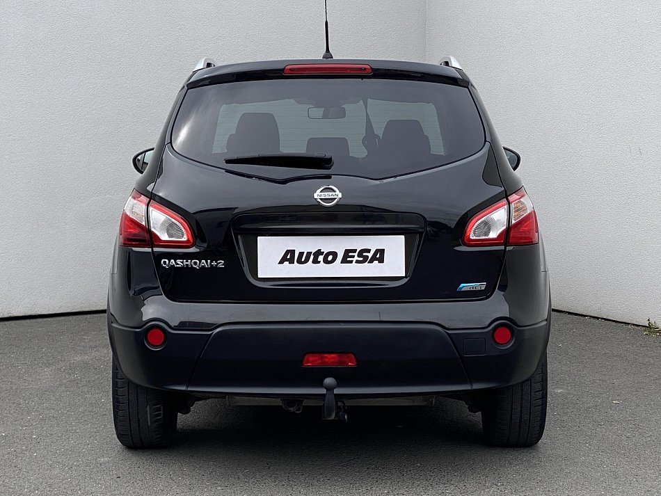 Nissan Qashqai 1.6 dCi Tekna 7míst