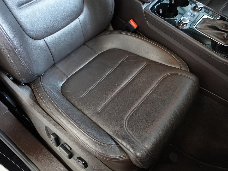 Volkswagen Touareg 3.0TDi  4x4
