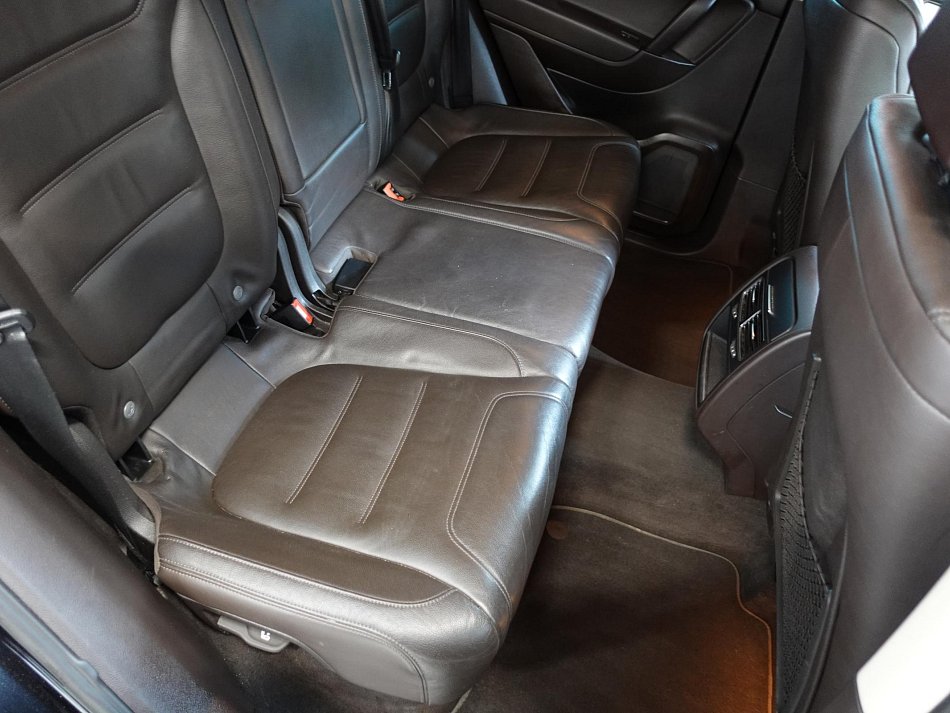 Volkswagen Touareg 3.0TDi  4x4
