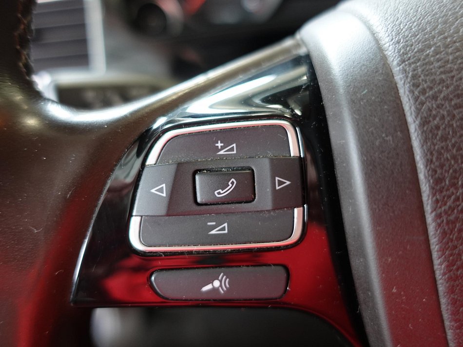 Volkswagen Touareg 3.0TDi  4x4