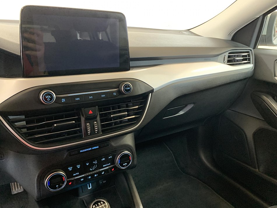 Ford Focus 1.5 EB Titanium