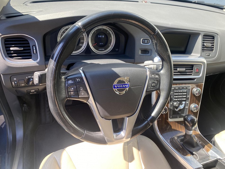 Volvo V60 2.0 D3 Summum