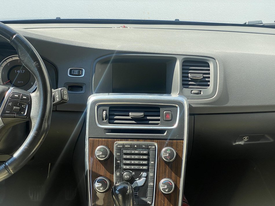 Volvo V60 2.0 D3 Summum