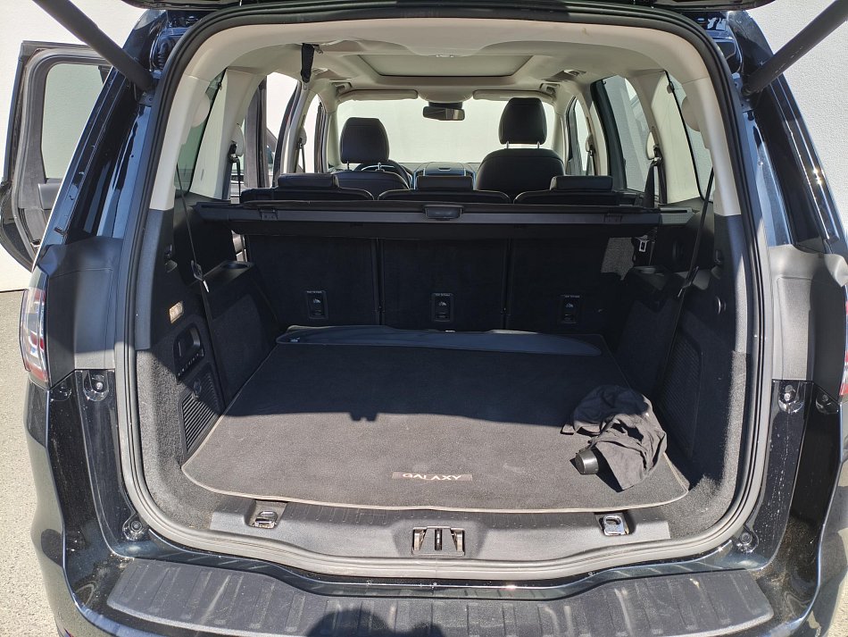 Ford Galaxy 2.0 EB Titanium AWD