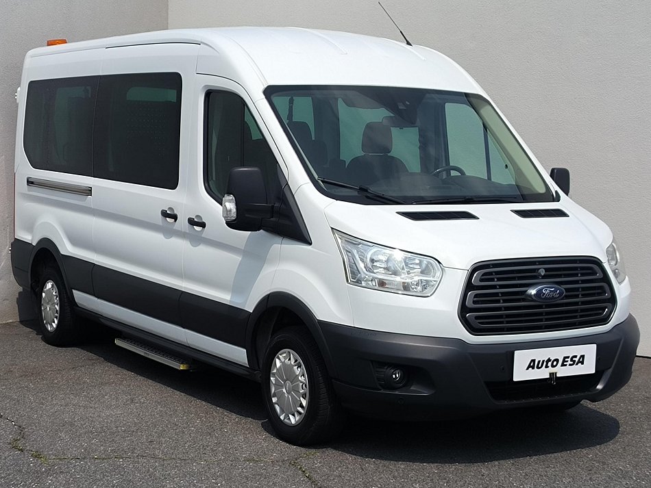 Ford Transit 2.2TDCi Trend L3H2 9míst