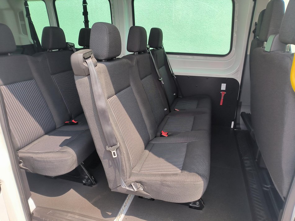 Ford Transit 2.2TDCi Trend L3H2 9míst