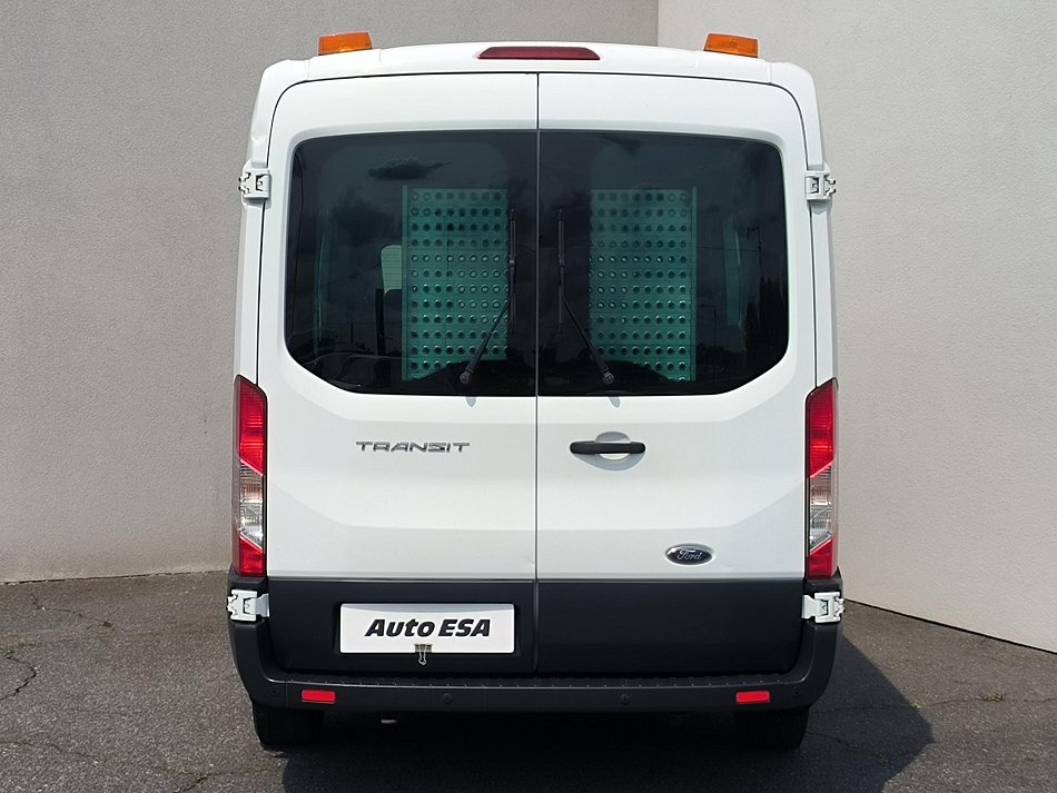 Ford Transit 2.2TDCi Trend L3H2 9míst
