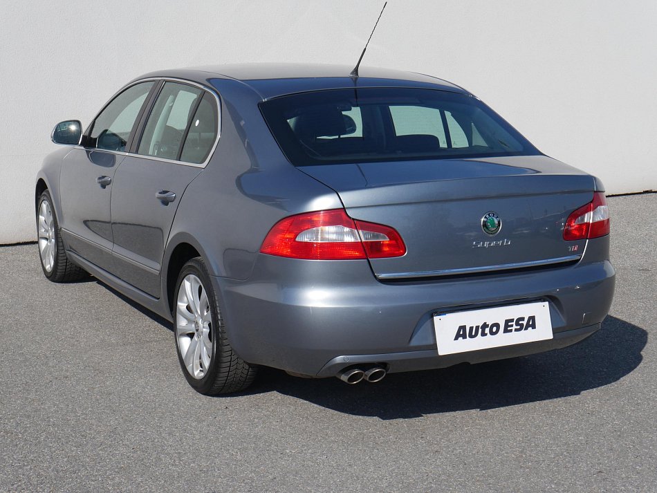 Škoda Superb II 2.0 TDi Elegance