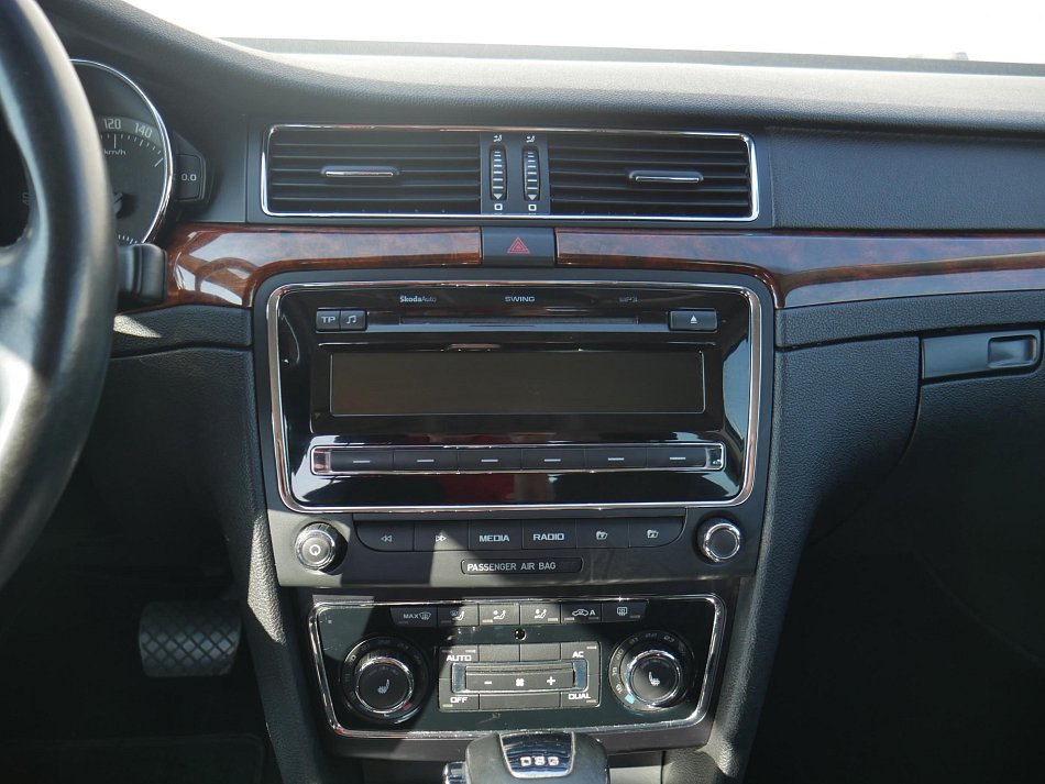 Škoda Superb II 2.0 TDi Elegance