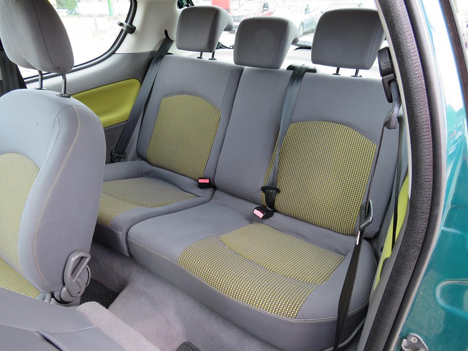 Peugeot 206 1.2i 