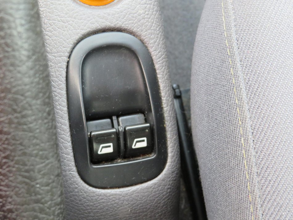 Peugeot 206 1.2i 