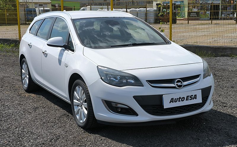 Opel Insignia 1.7CDTi 