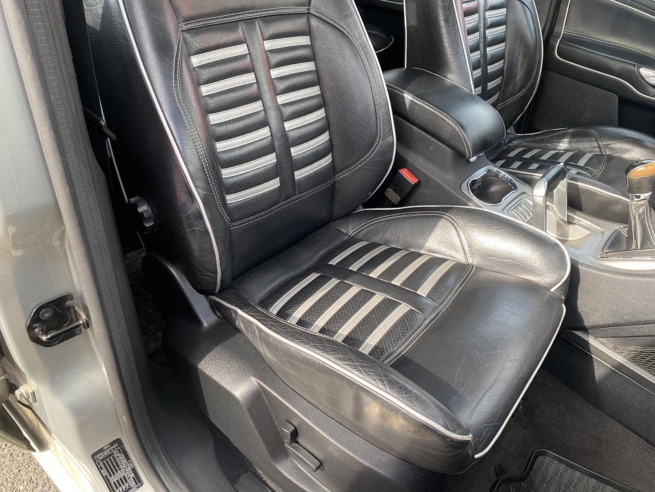 Ford S-MAX 2.0 i 