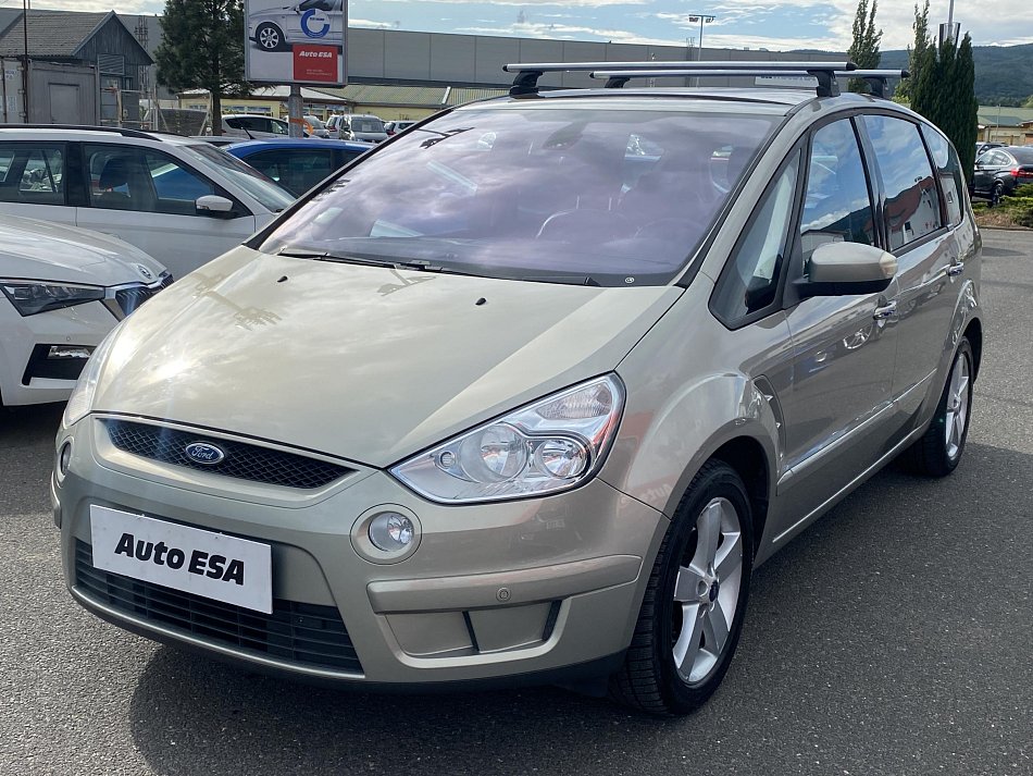 Ford S-MAX 2.0 i 