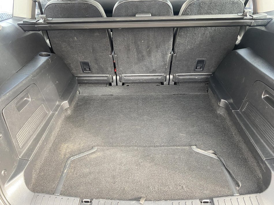 Ford S-MAX 2.0 i 