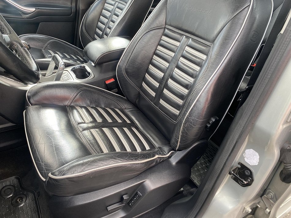 Ford S-MAX 2.0 i 