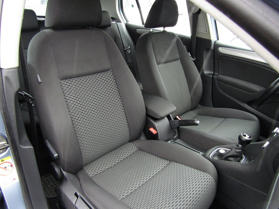Volkswagen Golf 1.6 TDi Trendline